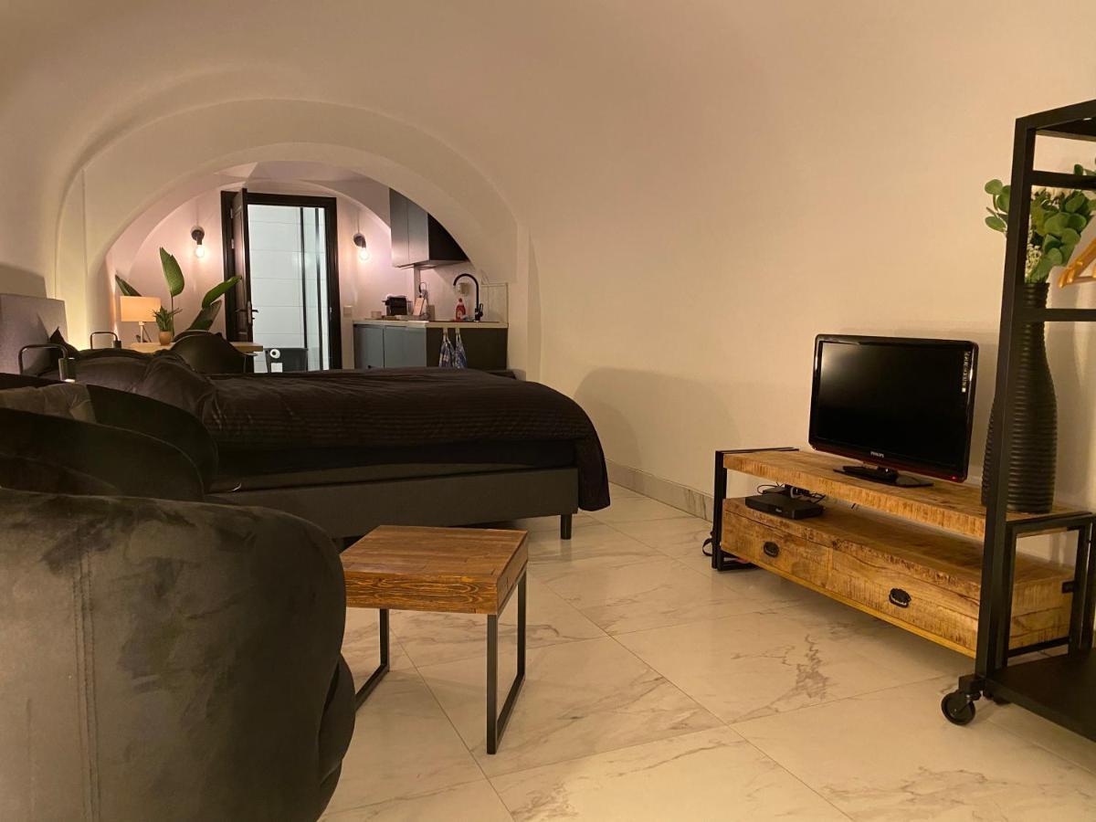 Slapen Onder De Dom Bed & Breakfast อูเทรคต์ ภายนอก รูปภาพ