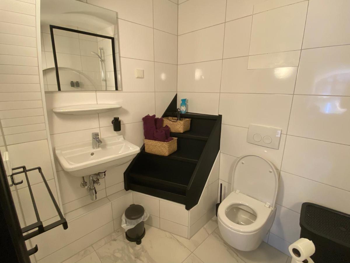 Slapen Onder De Dom Bed & Breakfast อูเทรคต์ ภายนอก รูปภาพ