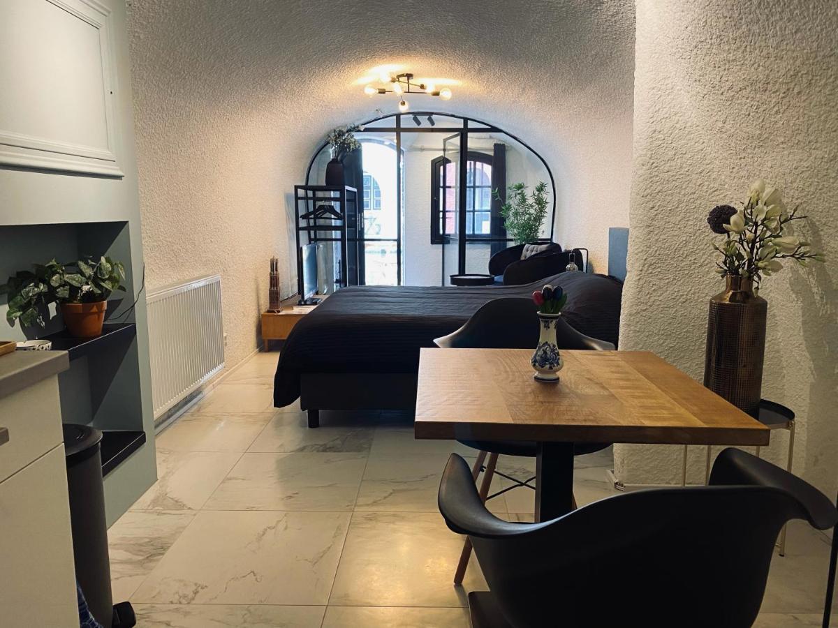 Slapen Onder De Dom Bed & Breakfast อูเทรคต์ ภายนอก รูปภาพ